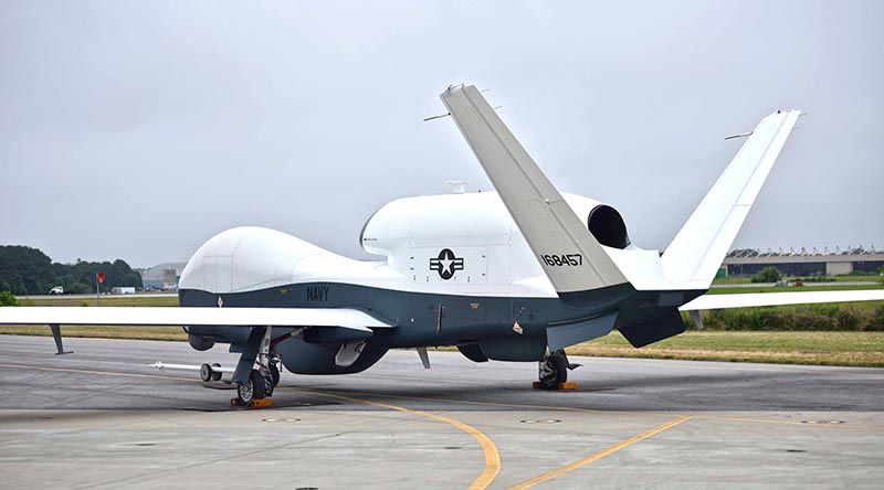 MQ-4C Triton and a P-8A Poseidon exchanged full-motion video - CONTACT ...