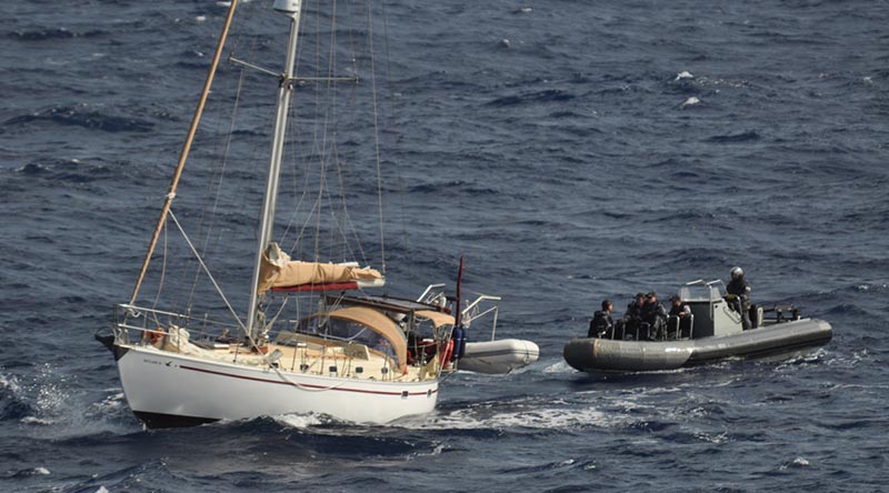 cruise ship saves yacht