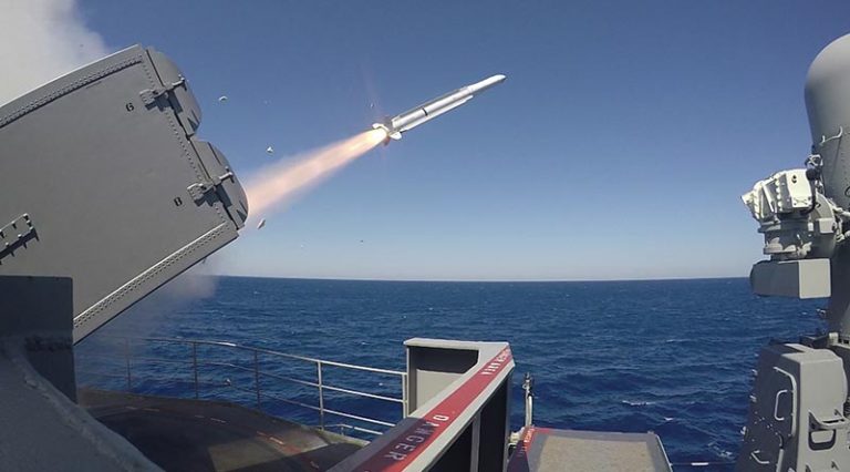 Raytheon fires first-of-type demo for new ship defence - CONTACT magazine