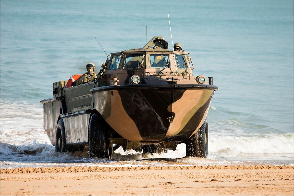 New amphibious vehicles in the pipeline CONTACT magazine