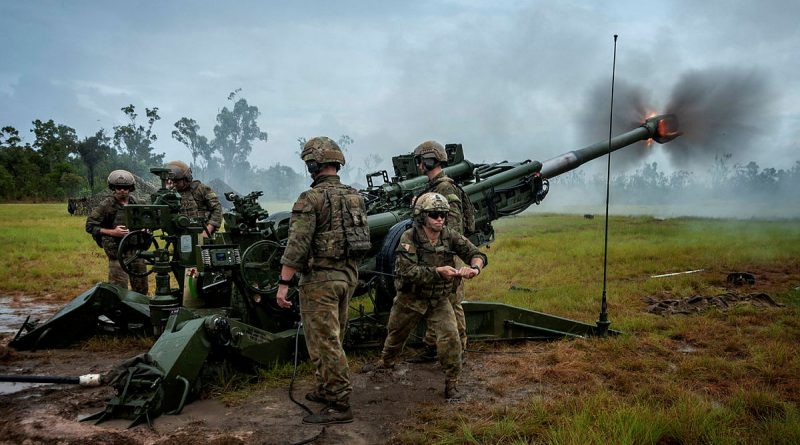 Australian Army soldiers from 1st Regiment, Royal Australian Artillery, fire an M777 lightweight towed howitzer at Shoalwater Bay during Exercise Barce 2017. Story by Captain Taylor Lynch. Photo by Corporal Sagi Biderman