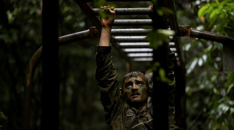 A soldier from 1st Battalion, Royal Australian Regiment participates on the obstacle course during the Duke of Gloucester Cup 2024 at the Jungle Training Area in Tully. Story and photos by Leading Seaman Nadav Harel.