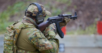 A special warfare operator from 2nd Commando Company, 1st Commando Regiment, fires an AK-47 rifle during foreign weapons training in Melbourne. Story and photo by Lieutenant S.