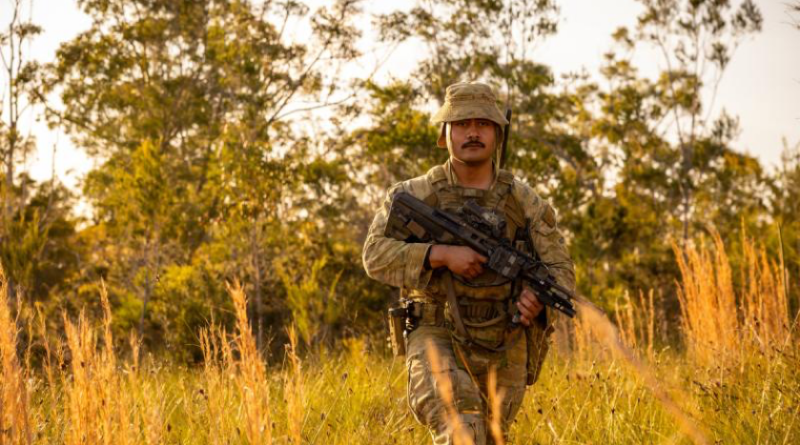 Army medic Corporal Orlando Tagaloa participates in Exercise Rendezvous Acacia at the Wide Bay Training area, Queensland. Story and photo by Leading Seaman Nadav Harel.