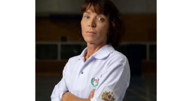 Warrant Officer Class One Bridget Pearce is a pioneering female physical training instructor at Lavarack Barracks, Townsville. Story by Flight Lieutenant Jessica Winnall. Photo by Corporal Guy Sadler.