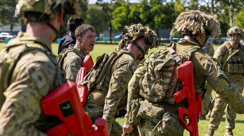 Soldiers take part in the 2024 7th Brigade military skills competition as part of the Commander’s Trophy at Gallipoli Barracks, Brisbane. Story by Captain Cody Tsaousis. Photos by Corporal Dustin Anderson.