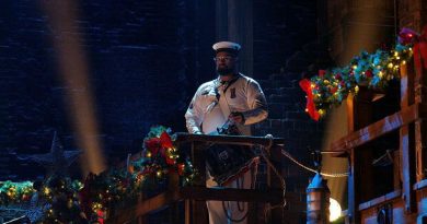 Able Seaman Musician Ritnarong Coomber performs during a Christmas show in Sydney. Photo by Kate Williams Photography.