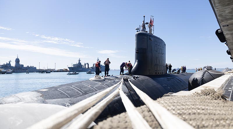 United States Navy Virginia-class submarine USS Minnesota alongside Fleet Base West in Western Australia. Photo by Able Seaman Connor Morrison.