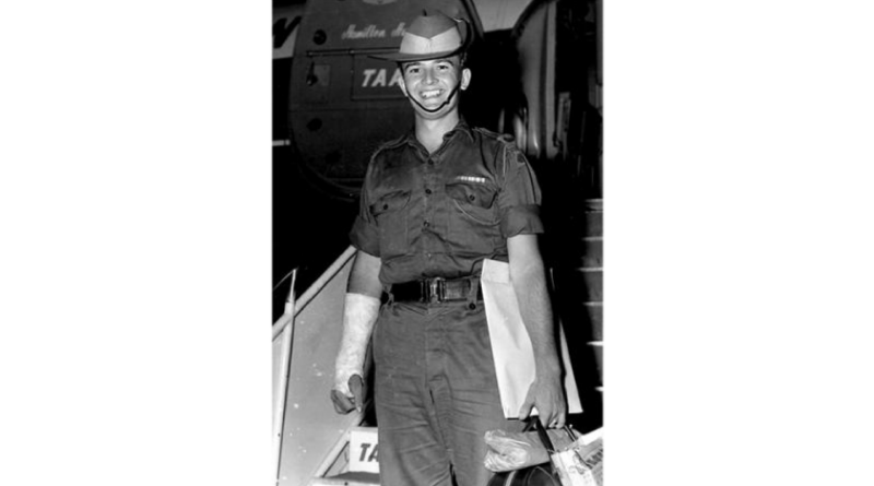 Veteran Robert Dean when he was a young soldier, after returning to Hobart hospital for a hand injury in 1967. Story by Corporal Luke Bellman.