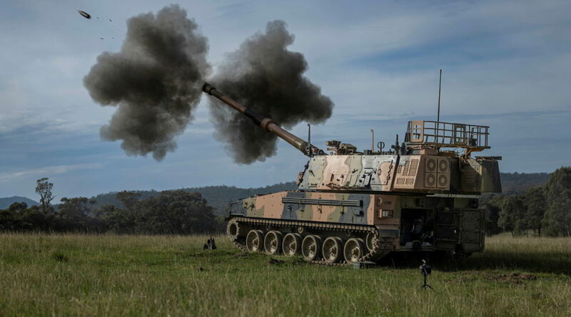 One of the first Australian-built AS9 Huntsman systems fires during live-fire serials at Puckapunyal Training Area during Army’s inaugural AS9 operator course. Story by Trent Pollard. Photos by Corporal Luke Bellman.