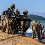 Refuelling combat forces on the move